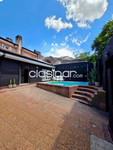🏡 alquiler de casa en zona exclusiva – stma. Trinidad 🏡