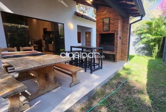 Casa en Venta, Zona San Bernardino – E/ Villa Delfina y Grimms, foto 4