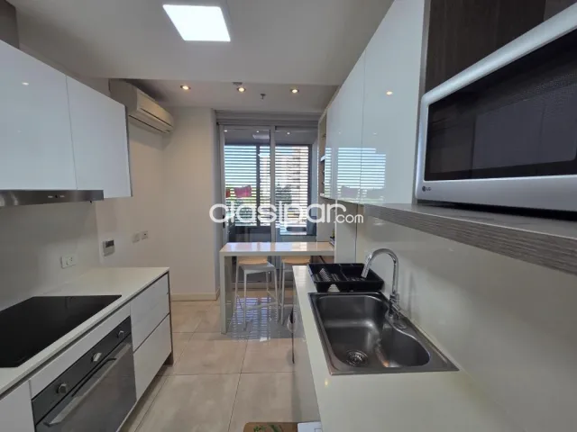 Departamento en Alquiler amoblado y equipado de 2 hab, Zona Av. Santa Teresa – La Galeria — foto 5