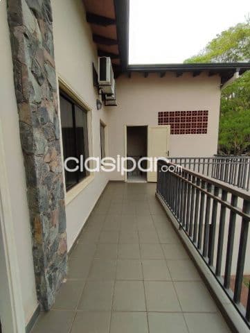 casa para uso comercial o vivienda de 2.100 m² en San Lorenzo (z/ shopping Pinedo)