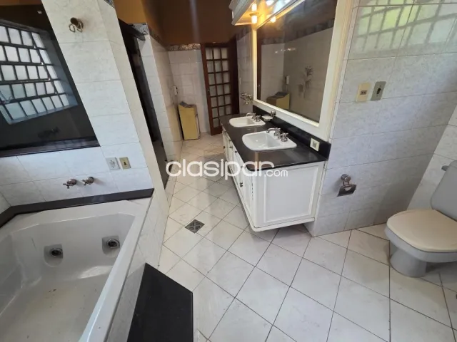 Casa En Venta A Precio De Terreno Zona Felix Bogado Y Rodriguez De Francia, foto 5