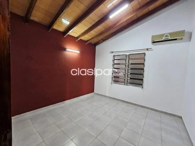Casa en loma merlo Luque — foto 4