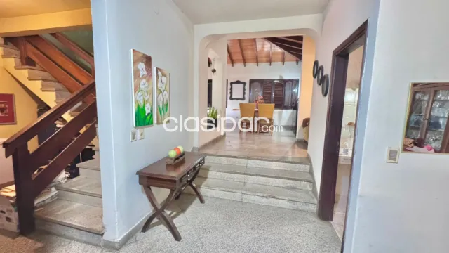 En venta amplia casa en Vista Alegre - Asunción, foto 4
