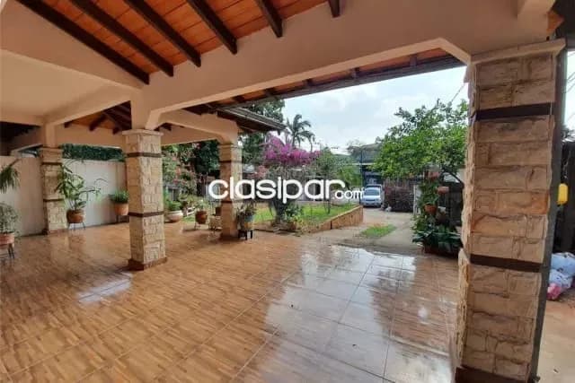 Residencia ubicada sobre manuel ortiz guerrero c/ kubitschek- San Lorenzo — foto 3