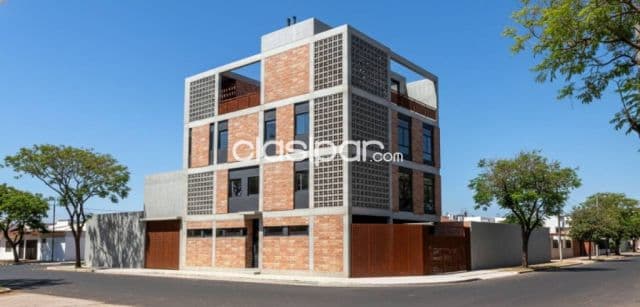 Oficina a estrenar totalmente amoblada