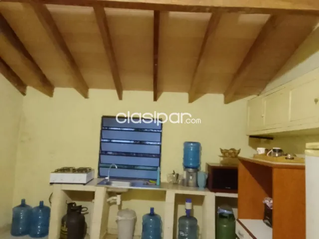Coqueto Chalet con amplio terreno de calle a calle Villa Elisa, Mbocajaty — foto 3