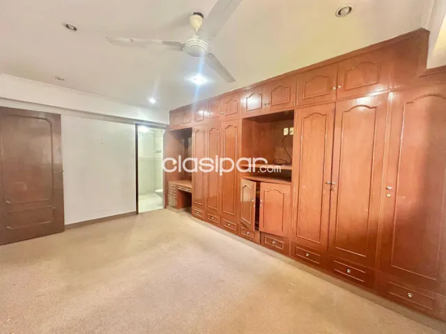 En Alquiler Amplio Departamento de 2 Habitaciones con Área de Servicio - B° Las Mercedes, foto 5