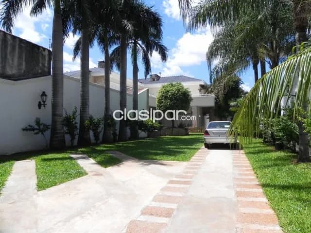 Recoleta / Villa Morra, oportunidad: Esplendida residencia, amplio parque, 4 dormitorios — foto 3