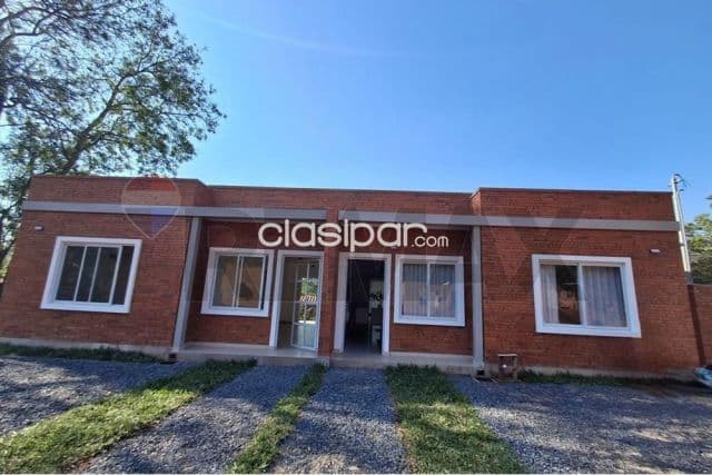 Hermosa casa con excelente ubicación en la ciudad de Ñemby