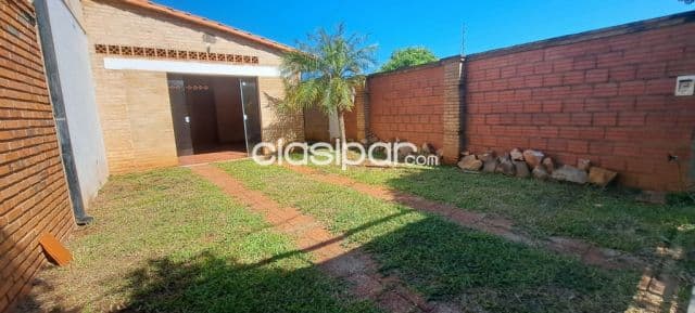 Casa en Luque isla bogado cod 6331