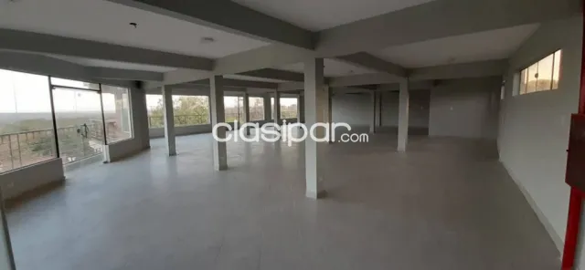 Villa Elisa: Gran edificio corporativo en alquiler, salones, gimnasios, consultorios, ofic, foto 5