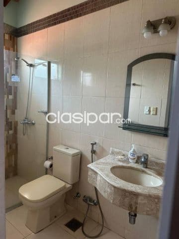 En alquiler casa amoblada en asuncion barrio san vicente id 45471