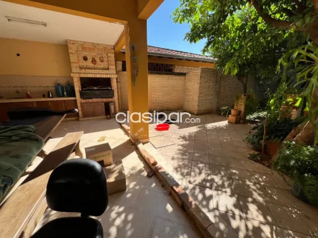 hermosa casa en Barrio Herrera, foto 4