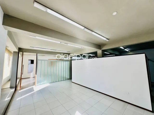 Edificio corporativo en bo. Ciudad nueva, foto 3