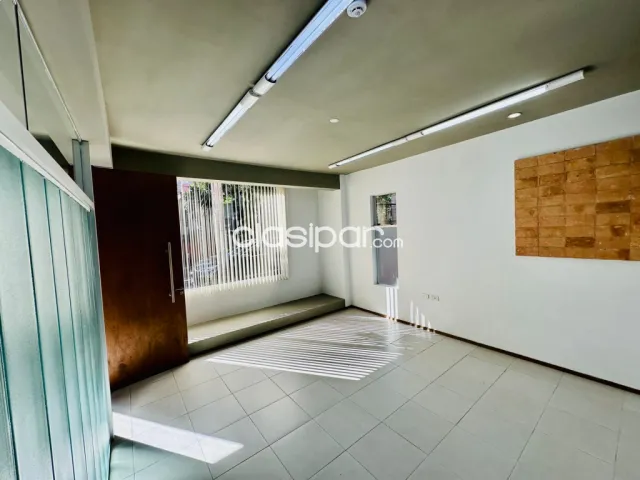 Edificio corporativo en bo. Ciudad nueva, foto 4
