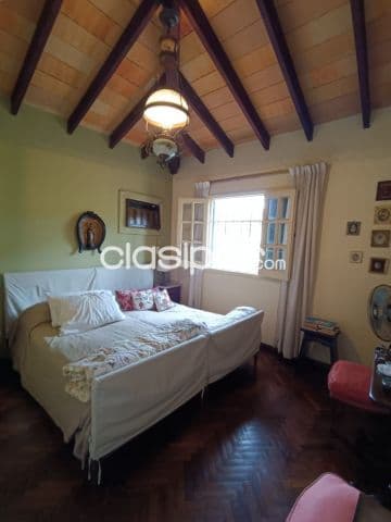 Chalet en venta en barrio Mburucuya