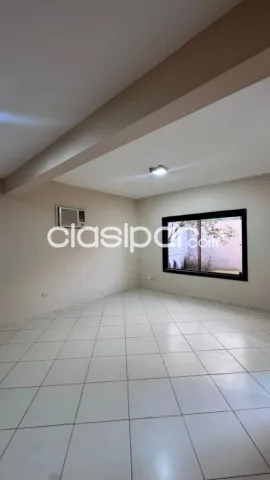Casa de 360 m2 en Luque, a 10 Minutos del Eje Corporativo - CLHO7791232 — foto 2