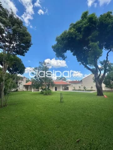 Ykua sati, goethe: Lujosa residencia colonial, 720 m2 de calle a calle, 4 dormit, amplio p, foto 2