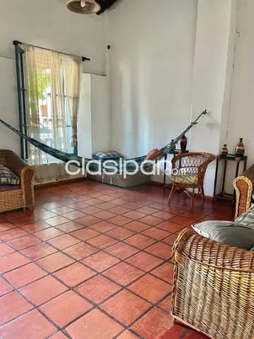Hermosa casona estilo colonial, patrimonio cultural de areguá — foto 4