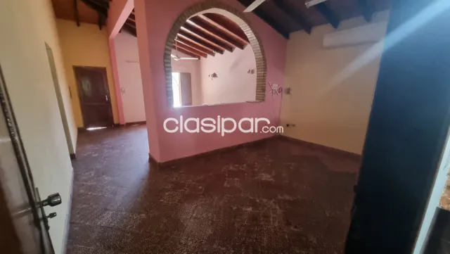 Amplia Casa en Fernando dela Mora Sur — foto 3