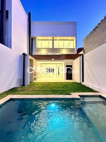 Fino duplex en venta en loma pyta - asuncion