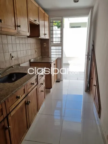 Hermoso duplex en condominio barrio Herrera zona sta teresa, colegio goethe planta — foto 4