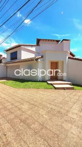 Residencia en esquina sobre doble lote – San Cristóbal, foto 2