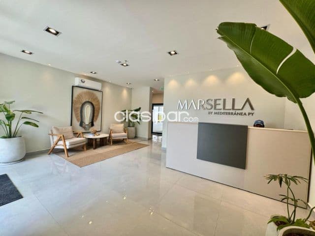 Departamento monoambiente con renta en el edificio marsella