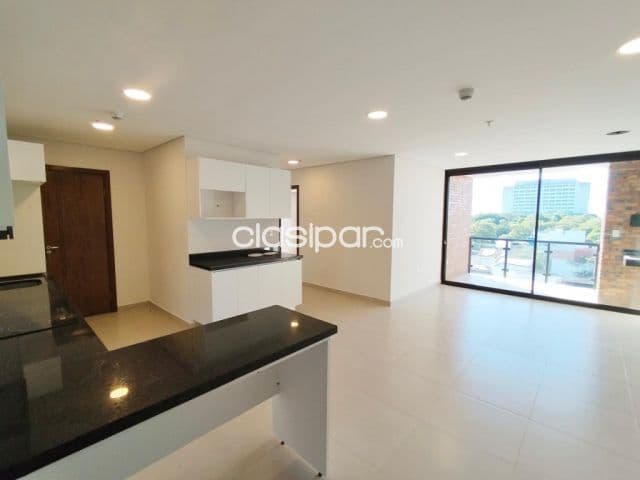 En Alquiler Amplio Departamento de 2 Habitaciones en Barrio Sajonia A406