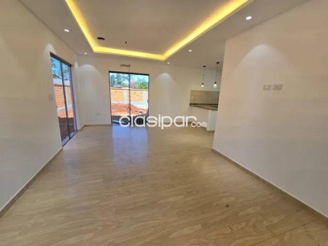 Hermosa casa a estrenar, 3 dormitorios zona pozo azul, a pasos de ruta Luque-sanber — foto 3