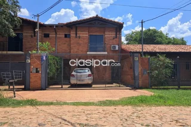 Duplex con Piscina a pocas cuadras de las Avenidas Itá Ybaté y Brítez Borges, foto 2