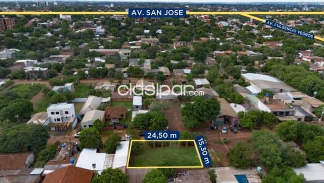 Lote de 374m2. En barrio fanny
