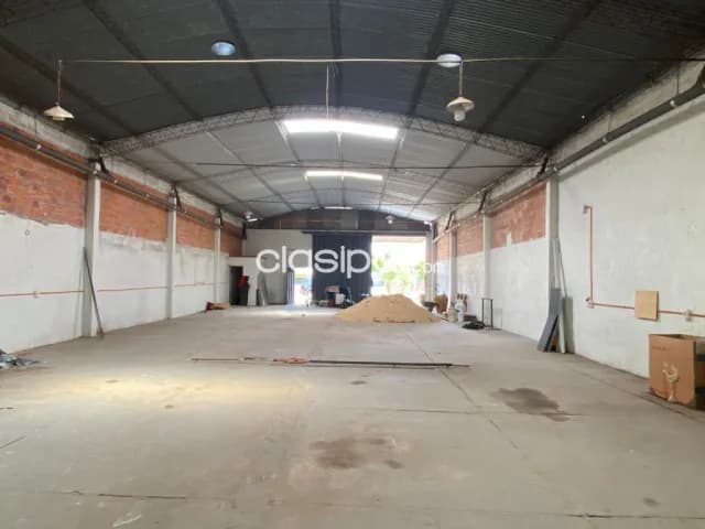 Deposito Luque - Isla Bogado, foto 2