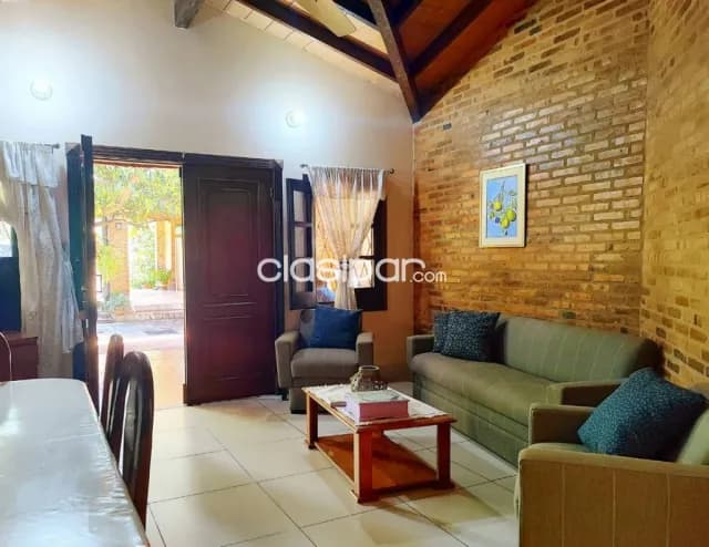 Hermosa casa de 3 dormitorios en barrio molino de Luque, zona colegio de policias — foto 5