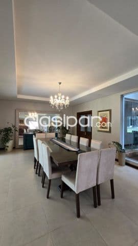 Casa en Luque zona conmebol aero cod 6393