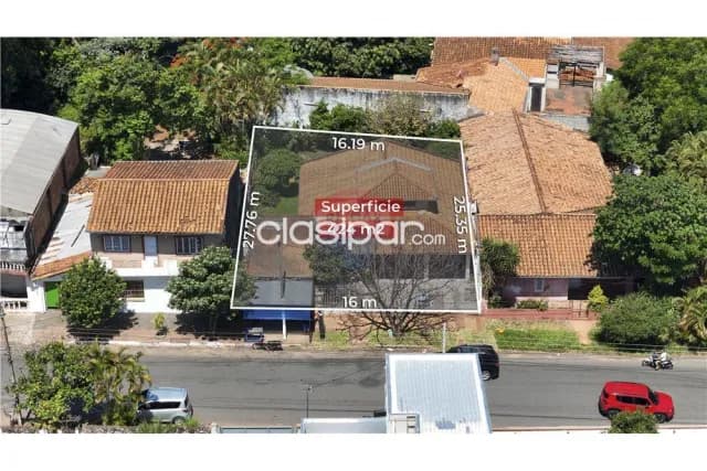 Casa en Venta en Primer Barrio Luque sobre calle asfaltada, foto 3