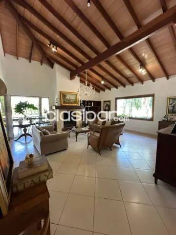 Casa en Alquiler de 4 hab, en condominio cerrado, Mariano Roque Alonso — foto 5