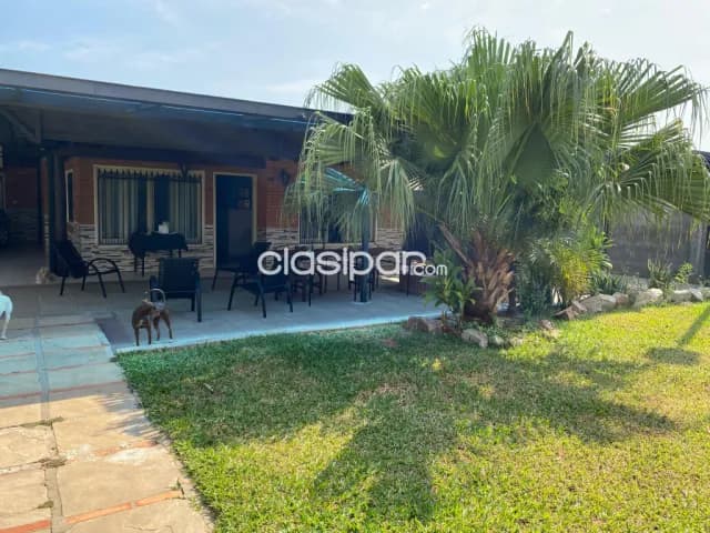 casa con piscina en Mariano Roque Alonso, foto 5
