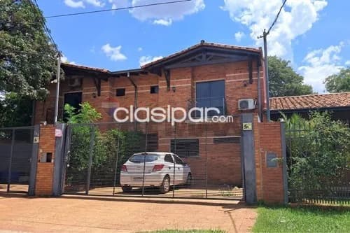 dúplex de 3 dormitorios con piscina en Laurelty, Luque, foto 3