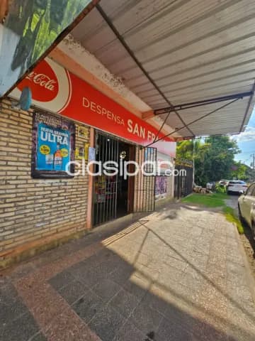 Alquilos salon comercial 4to barrio 8x8 mts ideal para negocio, foto 4