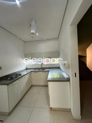 Oferta de amplio duplex de 3 dormitorios en barrio san miguel San Lorenzo, foto 5