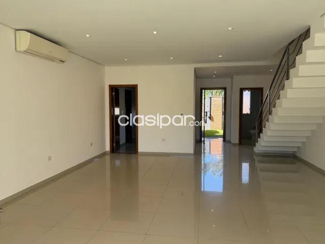 Casas pareadas “ Aeropuerto 1 -Zona Favero Alquilo !! Gs. 7.000.000, foto 2