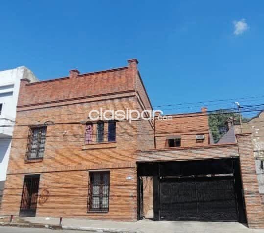Bo san roque, centro: Vendo impecable residencia familiar, 495m2, 4 dormit, escritorio