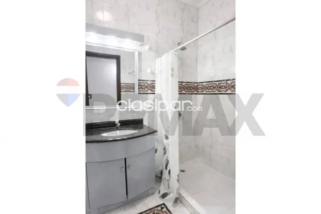 Casa - Alquiler - Madame Lynch, Asunción, Paraguay, foto 5