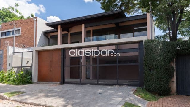 Casa Premium en Asunción - Mburucuya