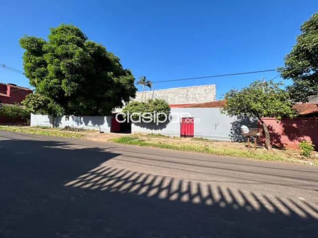 GRAN PROPIEDAD EN ESQUINA – Fernando de la Mora, Zona Norte — foto 3