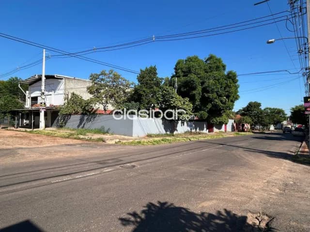 GRAN PROPIEDAD EN ESQUINA – Fernando de la Mora, Zona Norte — foto 5
