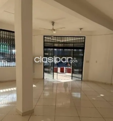 Amplio local comercial en esquina céntrica de San Lorenzo — foto 3