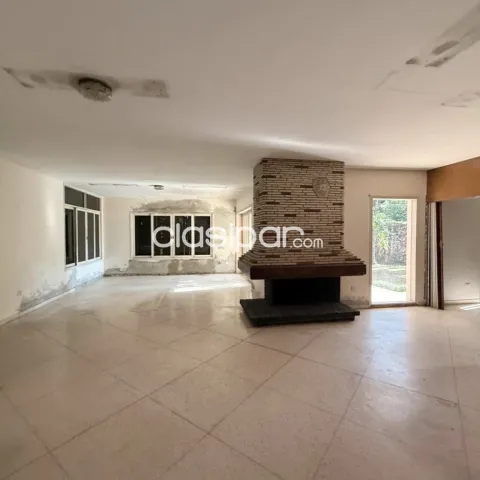 casa de 4 dormitorios en bernardino caballero Asunción, foto 3