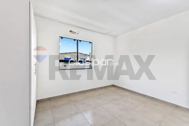 Duplex a estrenar en condiminio loma merlo